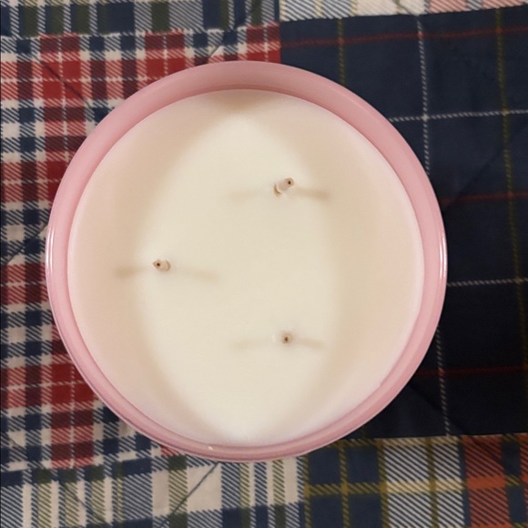 White Barn Pink Crushed Candy Cane Candle with Silver Lid - Picture 3 of 5